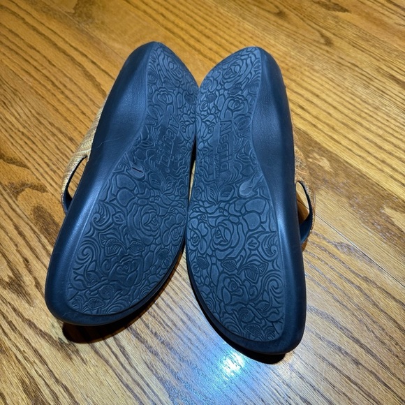 Alegria Flip Flops Size 39 - Picture 4 of 5